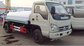 福田時(shí)代綠化噴灑車(chē)